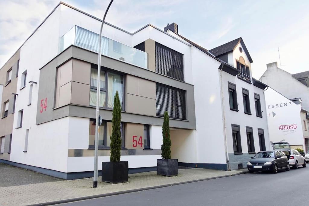 Modernes Apartment Mit Privatem Stellplatz Wenige Minuten Von Der Innenstadt & Mosel Koblenz  Bagian luar foto